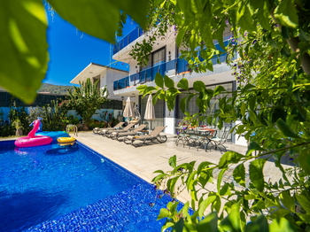 Villa Bahçe 