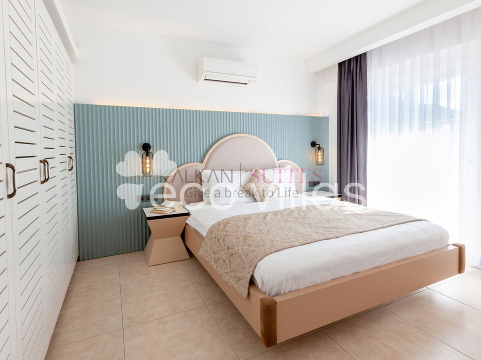 Suite 202 