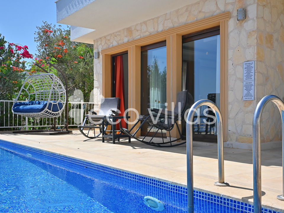 Villa Dionysus 