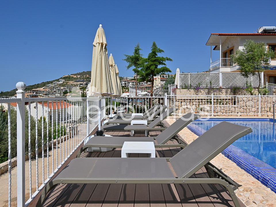Villa İris 