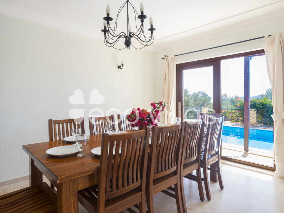 Villa Otantik 