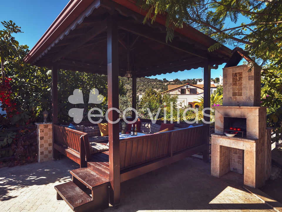 Villa Otantik 