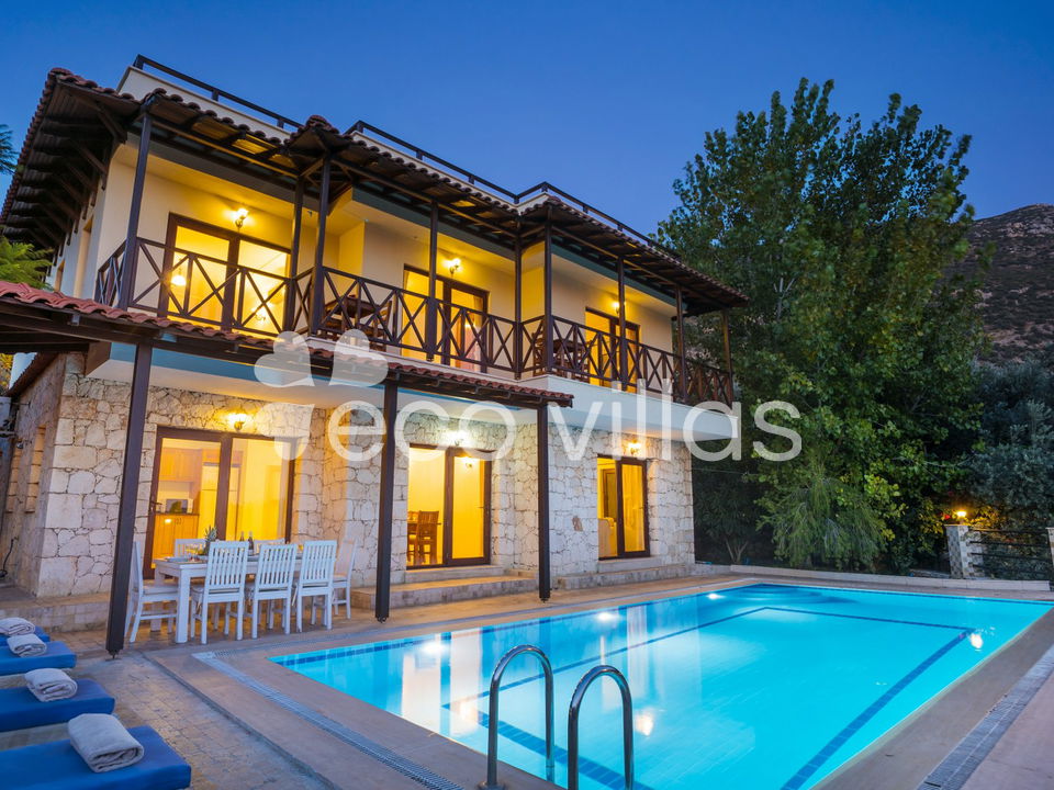 Villa Otantik 