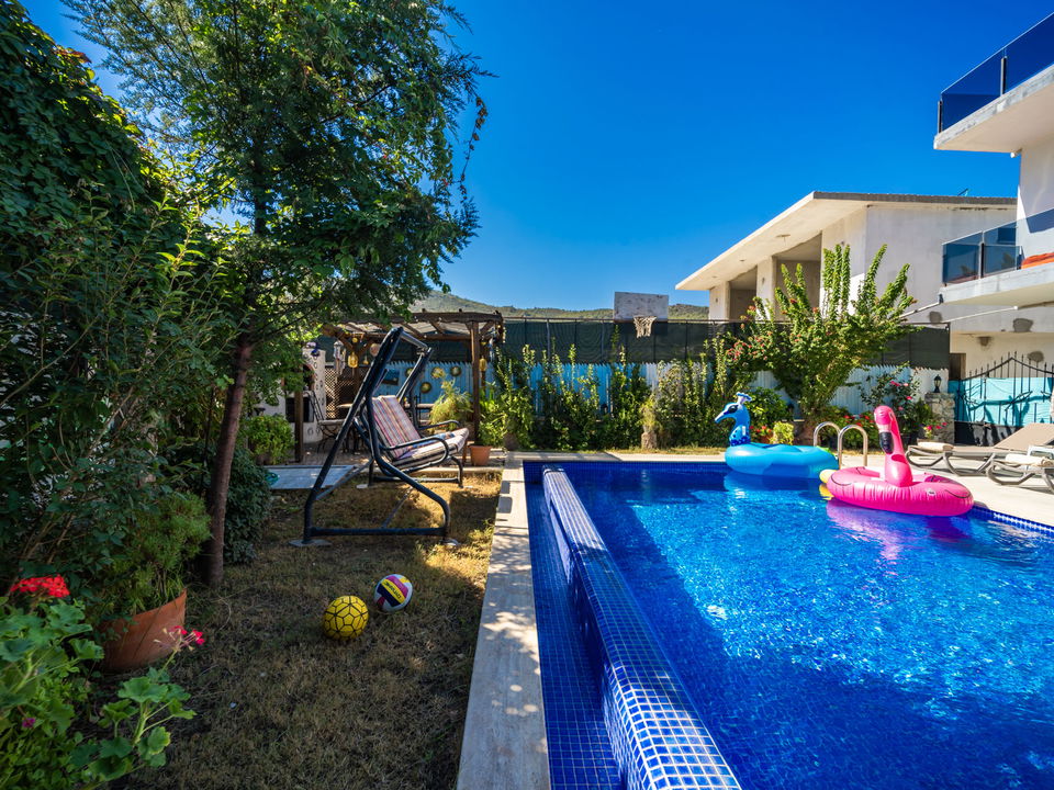 Villa Bahçe  