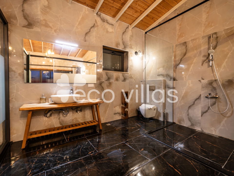 Villa Ateş  