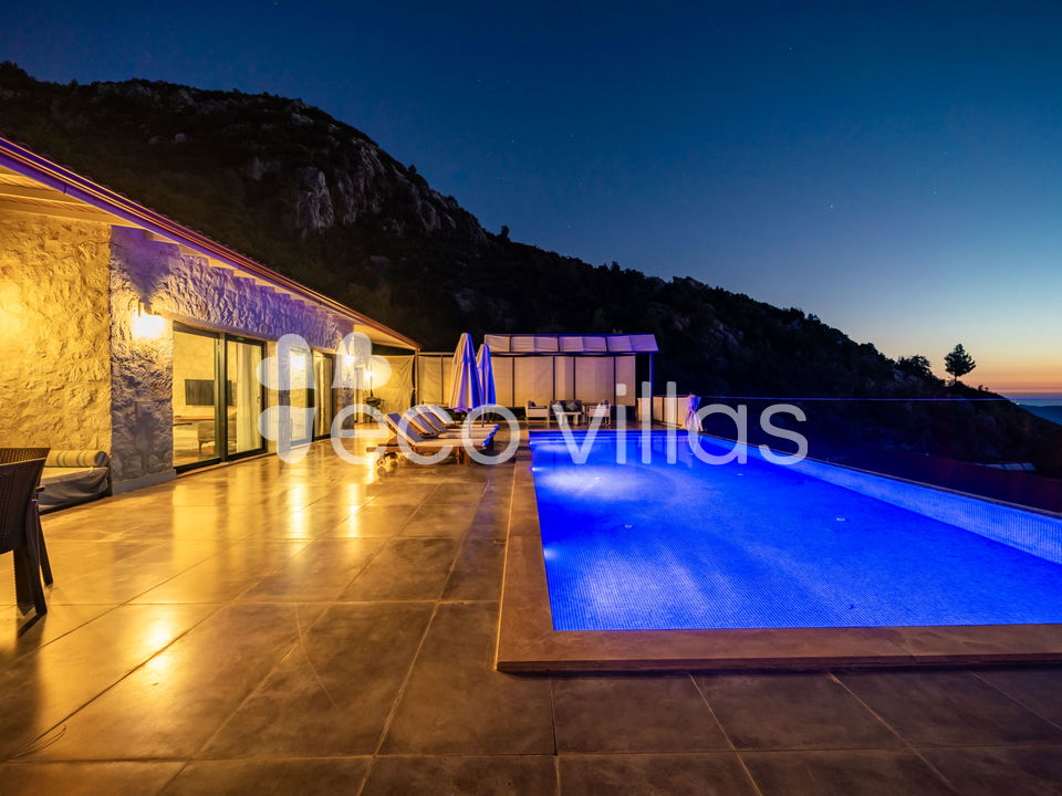 Villa Ateş  