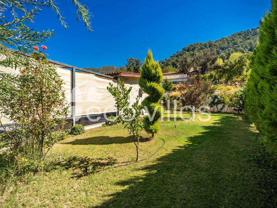 Villa Ateş  