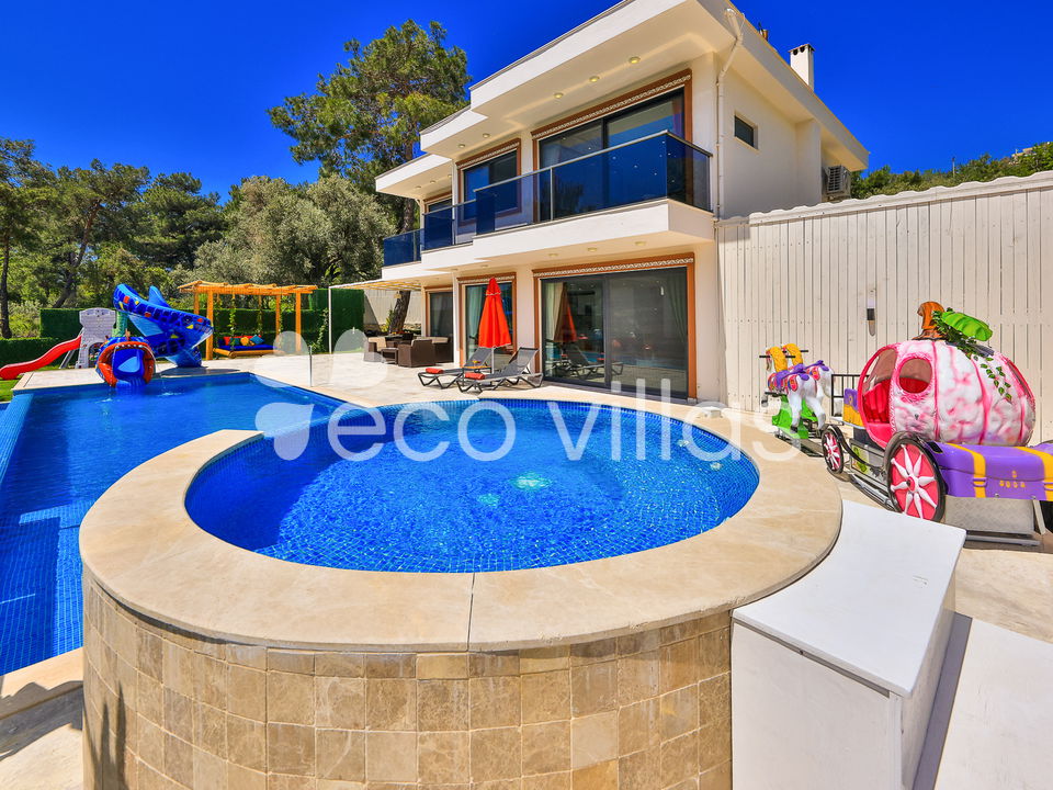 Villa Saltanat 