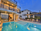 Villa Skylight  