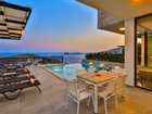 Villa Skylight  
