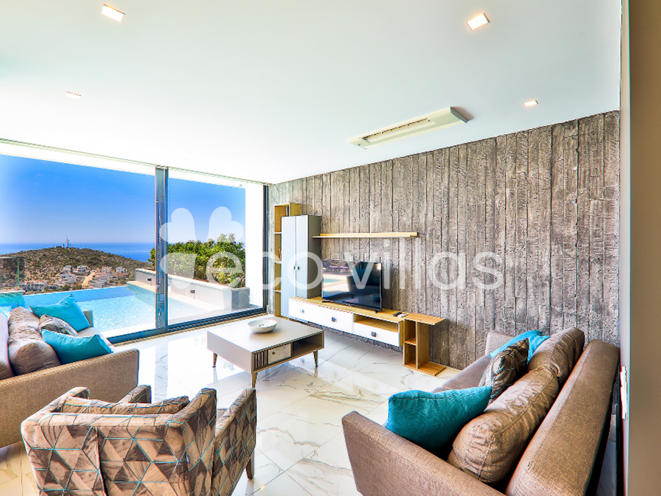 Villa Skylight  