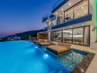 Villa Emporium 